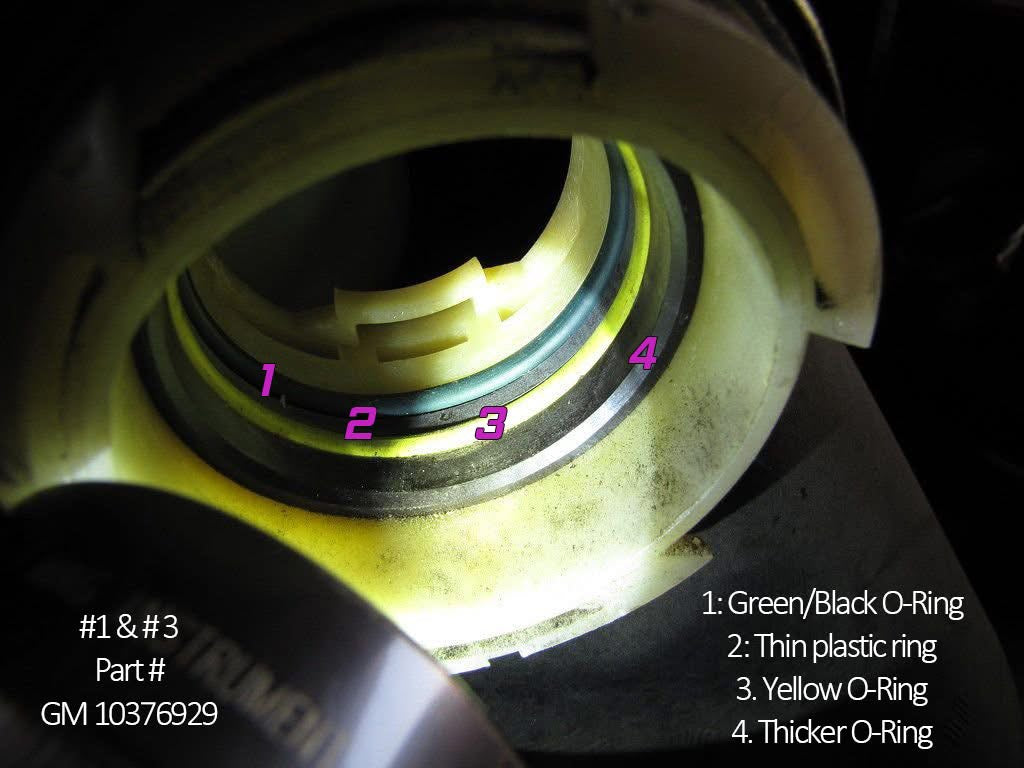Crossover seals (GM 10376929) and retainers